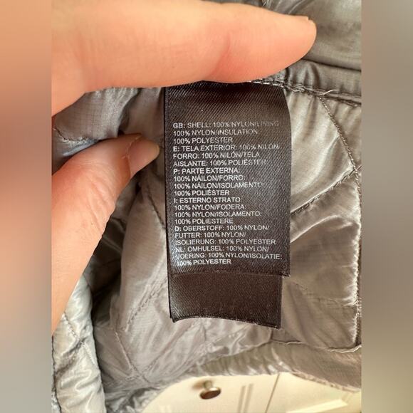 North Face Women's Mid Grey Thermoball Trekker Jacket - Picture 9 of 11